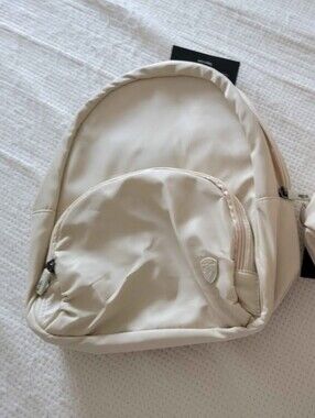 Cream Women's Backpack - HEYS Brand